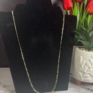 Elegant Gold Laminated Chain Necklace